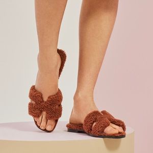 SOLD!Hermes ORAN sandals